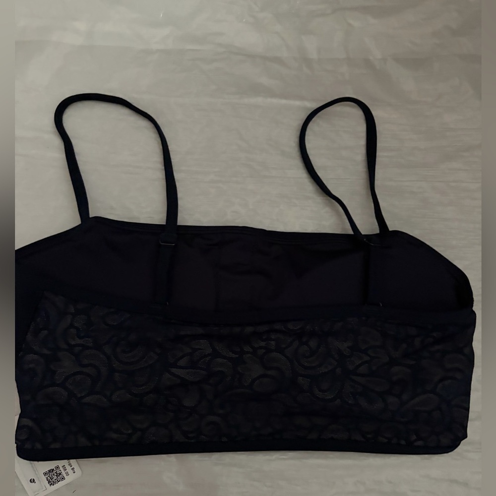 Lululemon Nulu Lace-Back Bralette Top size Medium - Picture 4 of 5